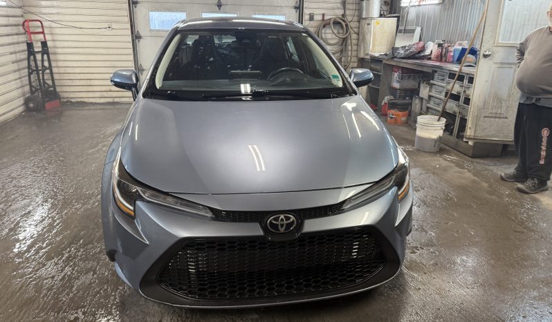 
								2020 toyota corolla full									