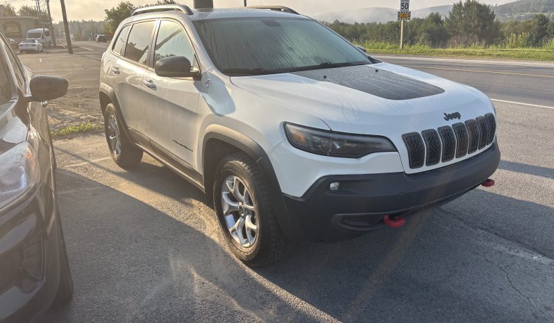 
								2019 jeep cherokee full									