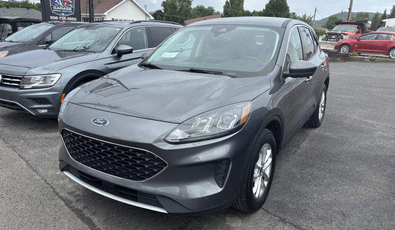 
								2021 ford escape full									